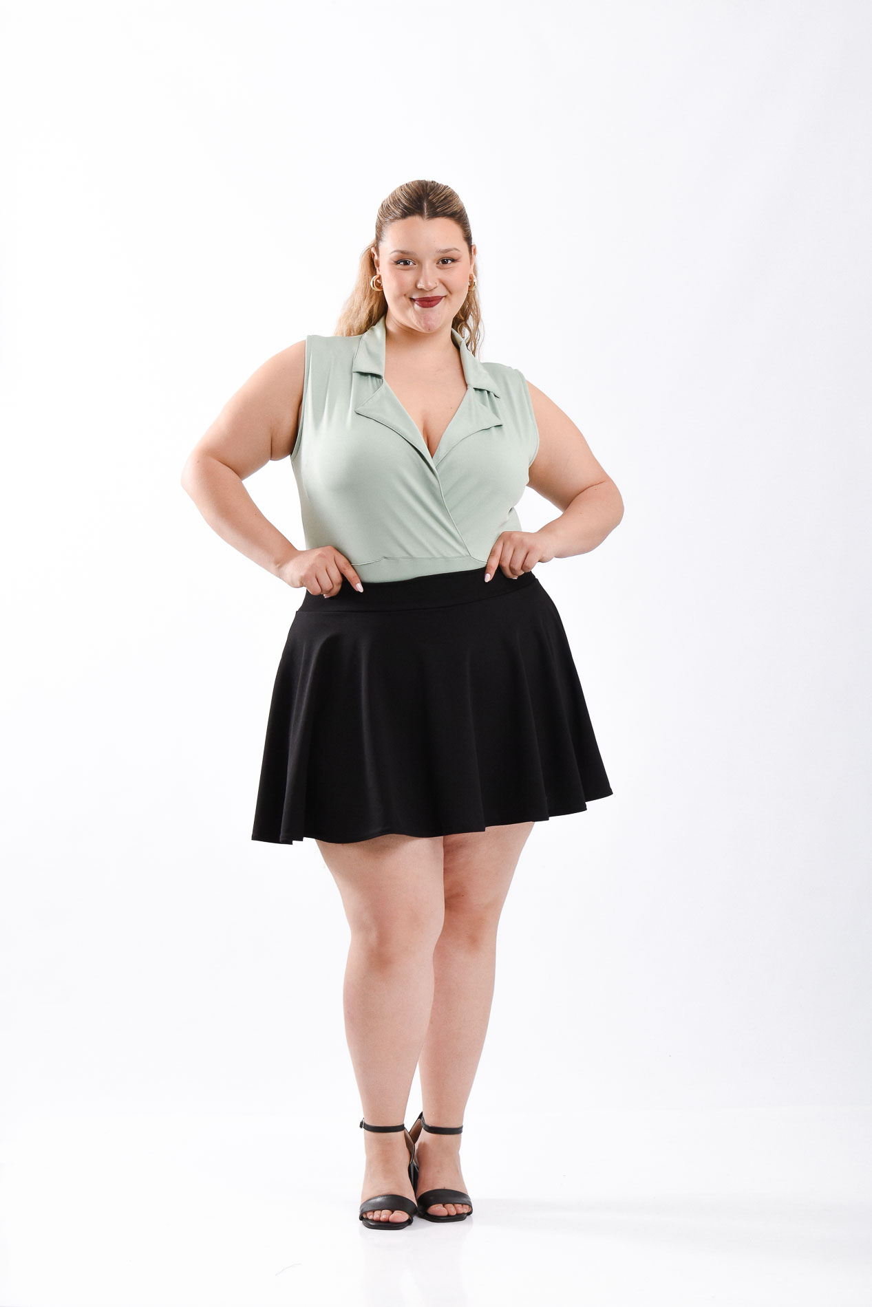 5030 POLLERA SHORT SASTRERO CREP